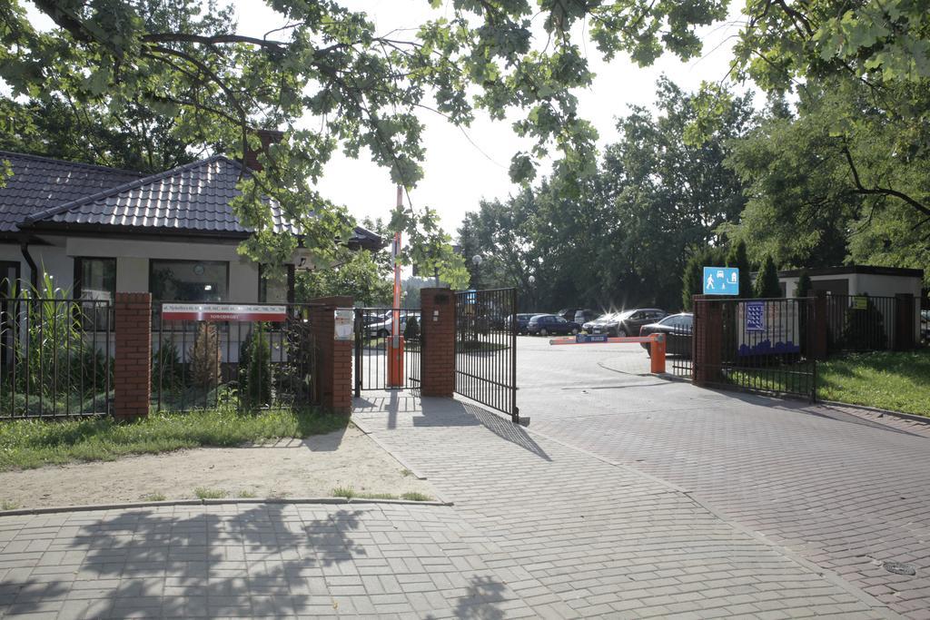 Magnetic Apartment Mehoffera Варшава Экстерьер фото